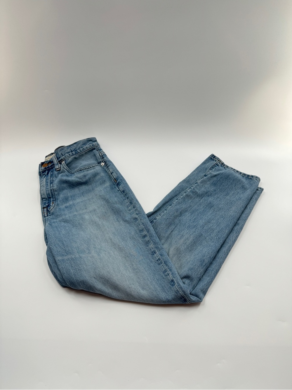 Madewell The Slouchy Boyfriend Jeans Women's Size 26 Light Wash Relaxed Denim